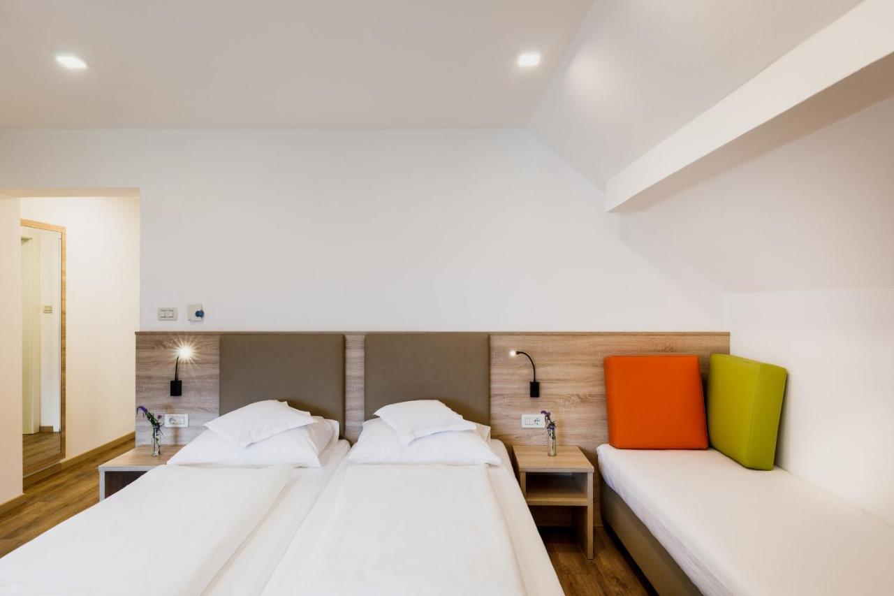 Hotel Kolping Merano Bagian luar foto