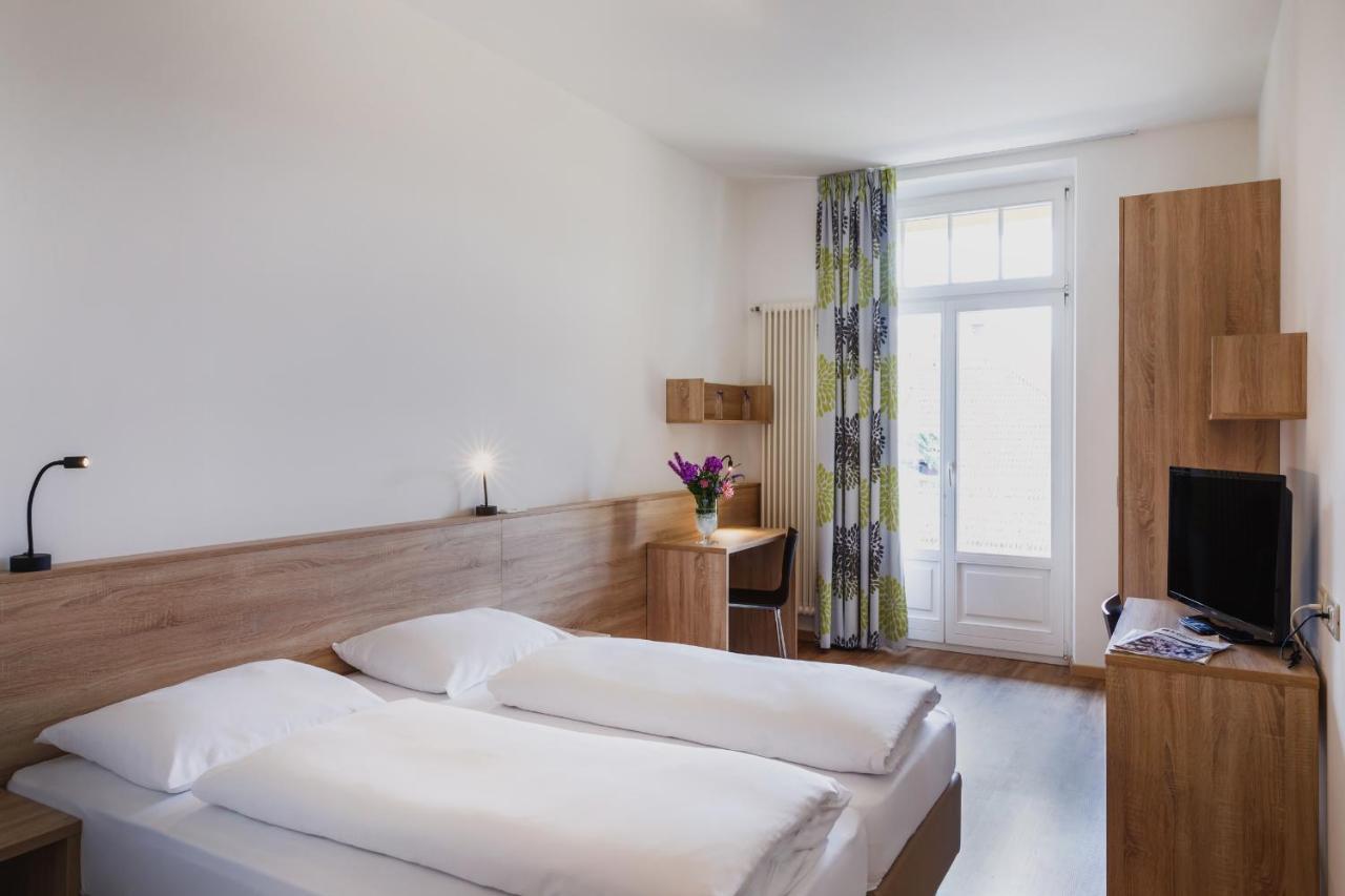 Hotel Kolping Merano Bagian luar foto